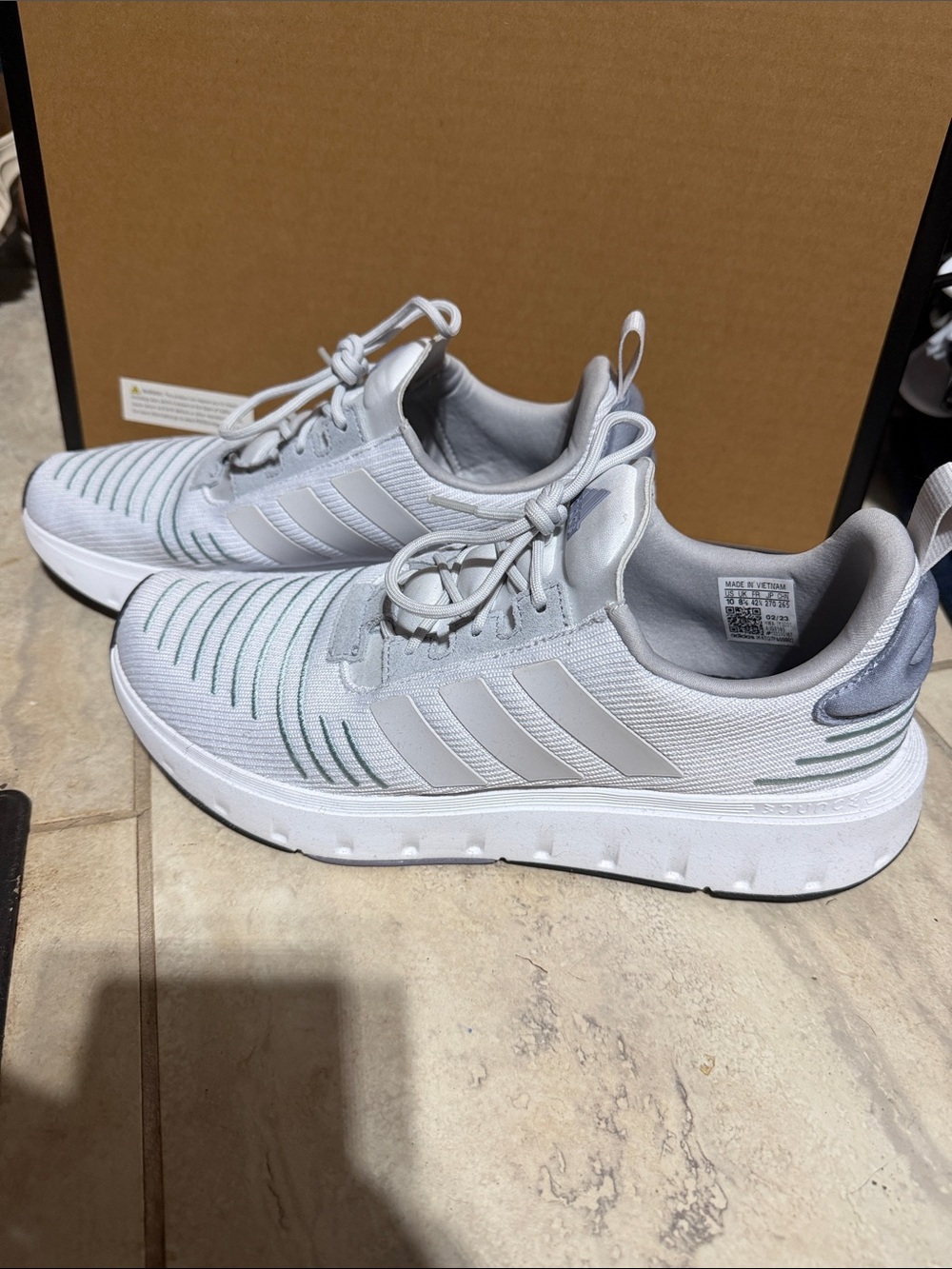 Women’s White & Light Gray Athletic Running Shoes